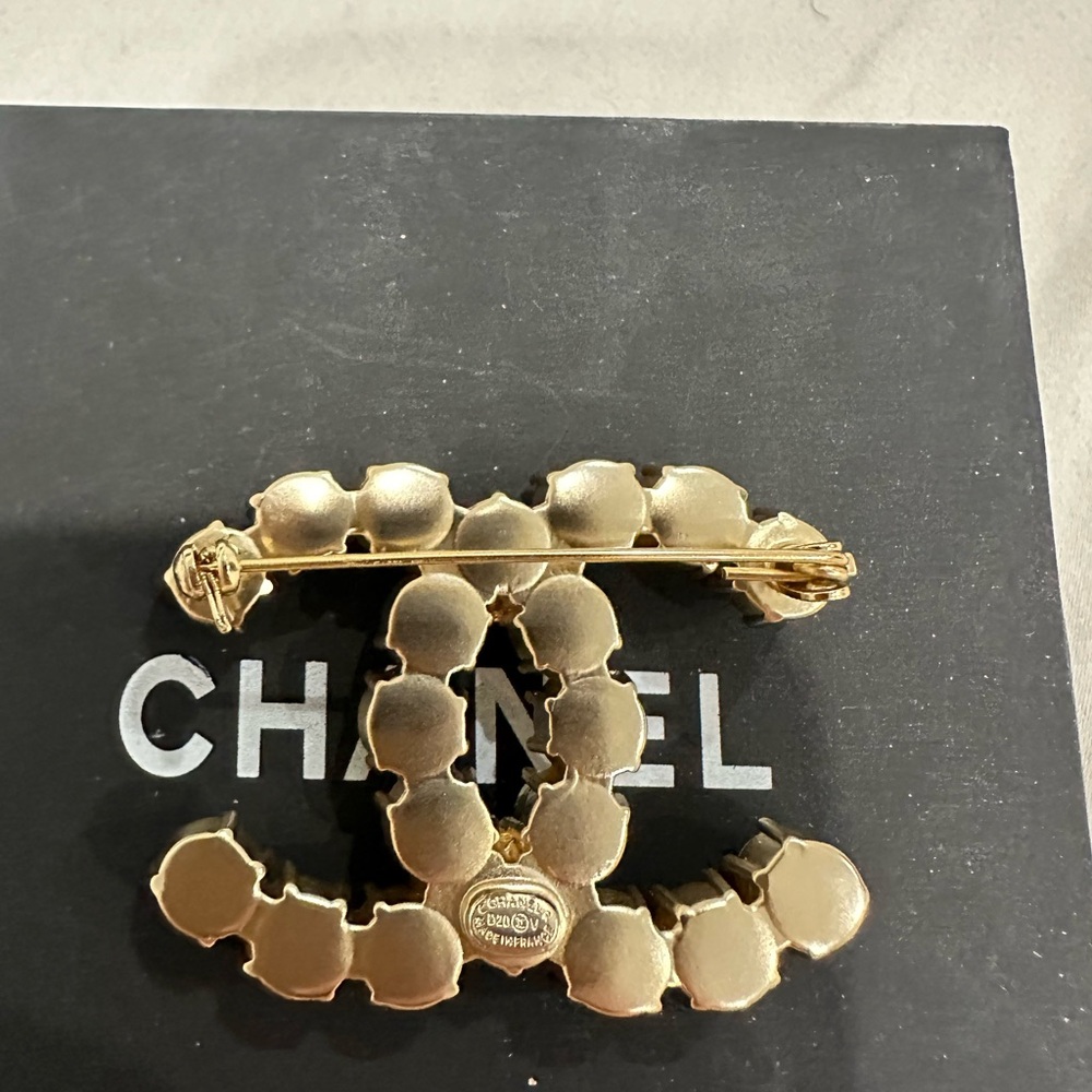 Chanel Brooch - Picture 2 of 5